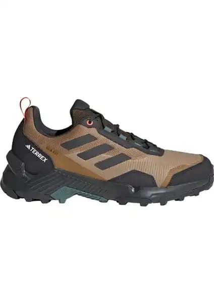Adidas Terrex Outdoor Ayakkabıları Karşılaştırması: Malzeme, Konfor ve Dayanıklılık Analizi